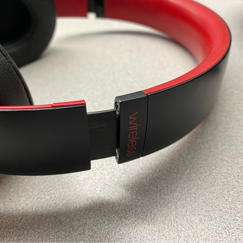Beats Studio 3 Wireless - Picture 7 of 8